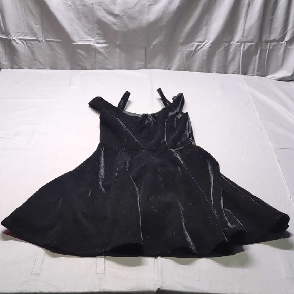 Francescas‎ Collections Womens Black Velvet Flare Cocktail Dress Strap Size S